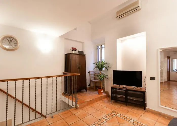Trastevere Four Seasons Trilussa 1 Apartment Rom
