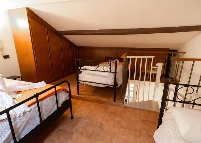 Trastevere Four Seasons Trilussa 1 * Rom
