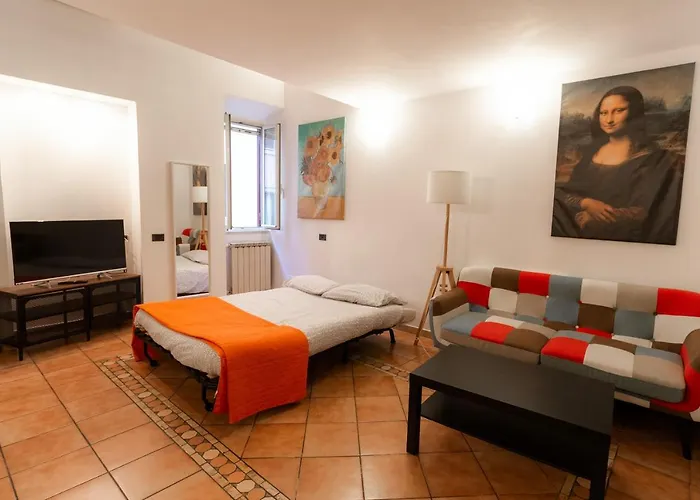 Trastevere Four Seasons Trilussa 1 *