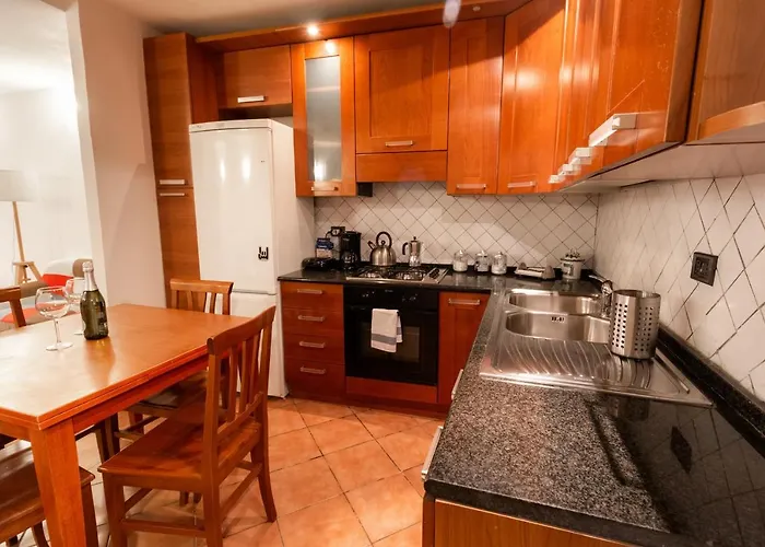 Trastevere Four Seasons Trilussa 1 * Rom