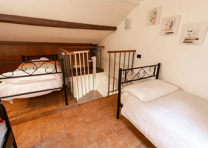 Apartment Trastevere Four Seasons Trilussa 1 Rom